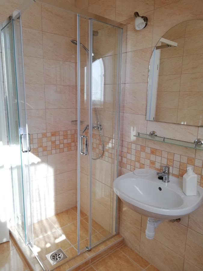 Imola Es Andrea Apartmanhaz Hajduszoboszlo Ngoại thất bức ảnh